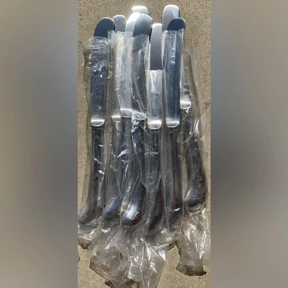 New vintage Rogers flatware - Picture 2 of 8
